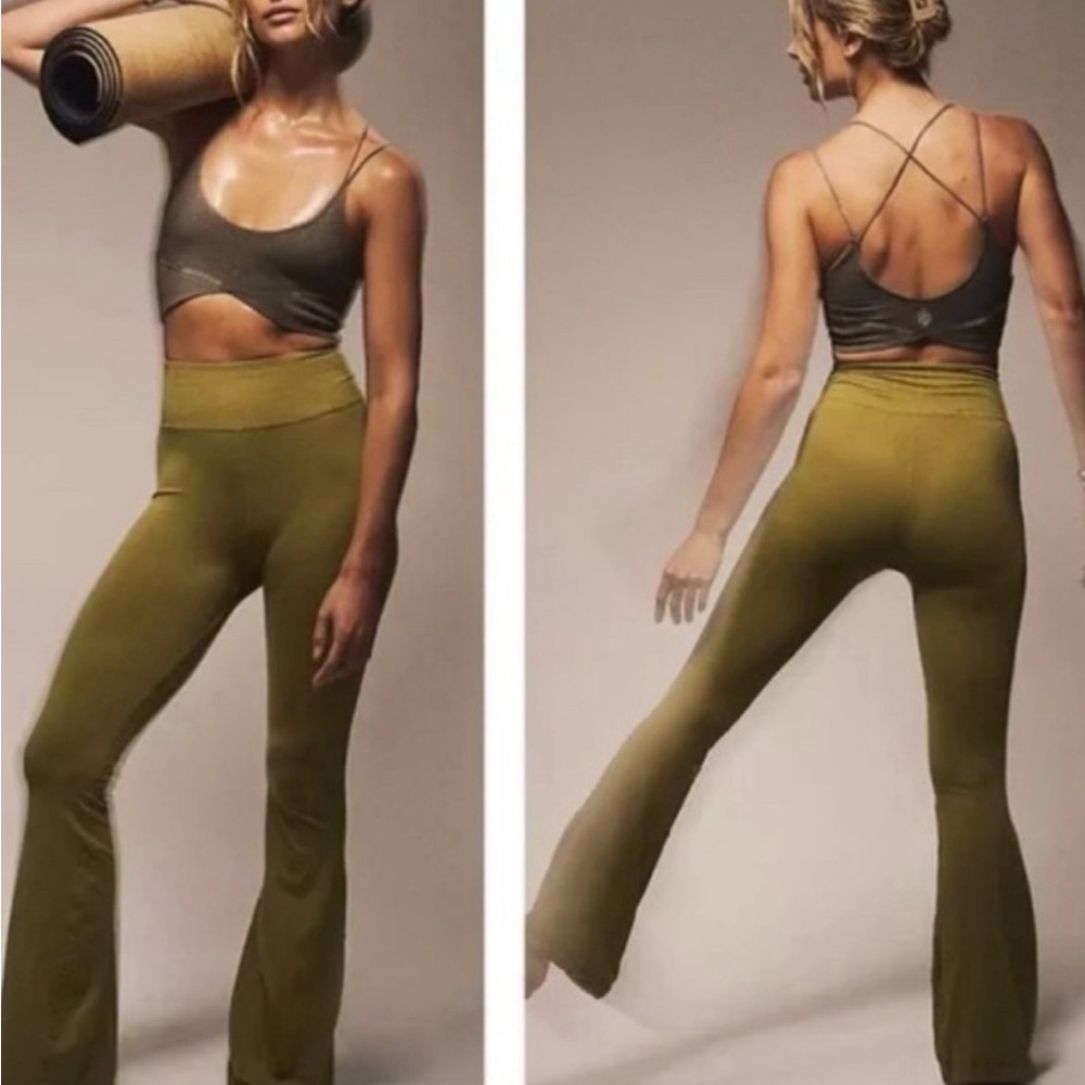 ✨ Free People Good Karma Flare Leggings – Olive Green – Size XS/S🧘‍♀️